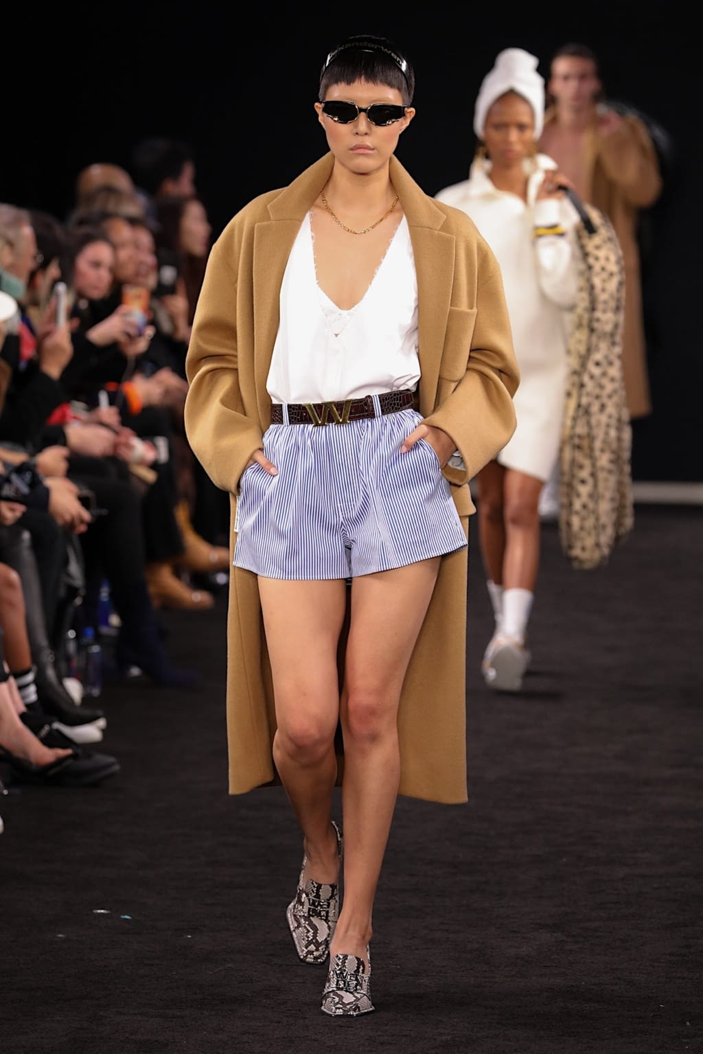 Fashion Week New York Fall/Winter 2019 look 33 from the Alexander Wang collection 女装
