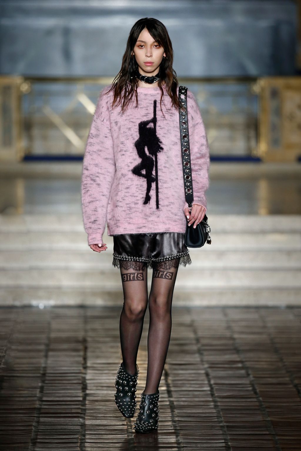 Fashion Week New York Fall/Winter 2016 look 23 from the Alexander Wang collection womenswear