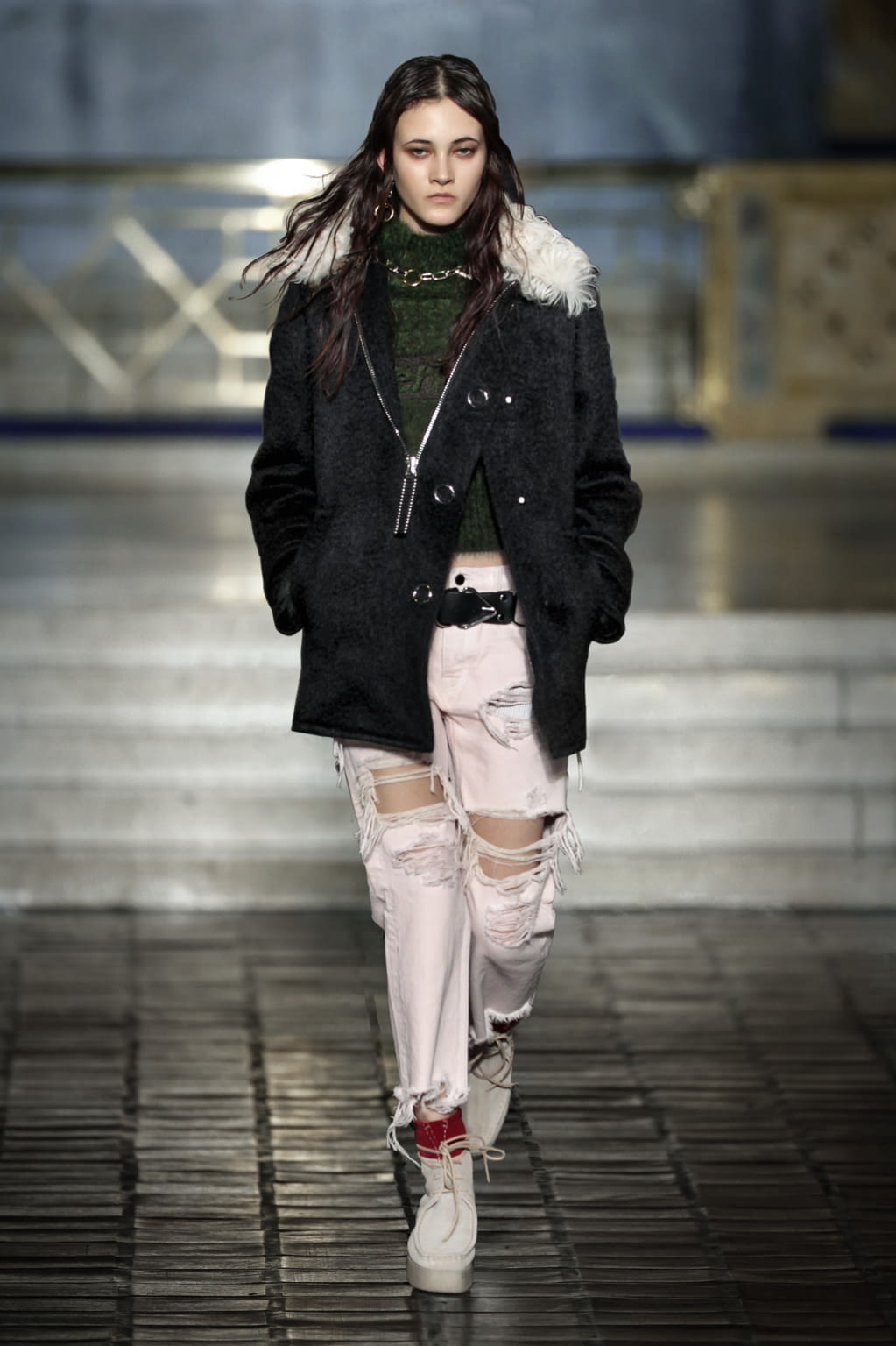 Fashion Week New York Fall/Winter 2016 look 32 from the Alexander Wang collection womenswear