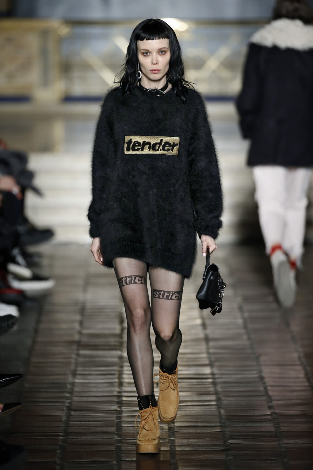 Fashion Week New York Fall/Winter 2016 look 36 from the Alexander Wang collection 女装