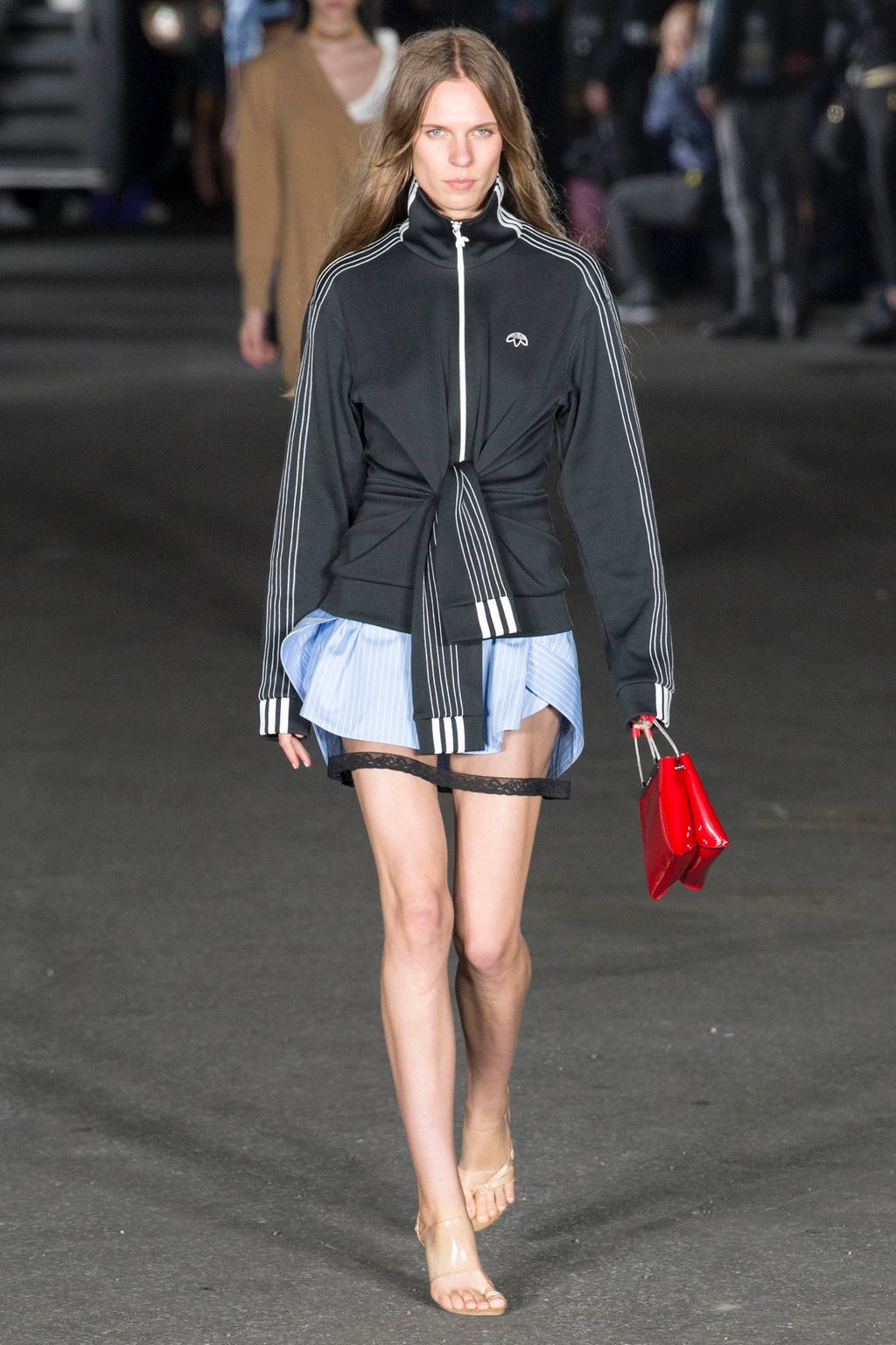 Fashion Week New York Spring/Summer 2018 look 17 from the Alexander Wang collection womenswear