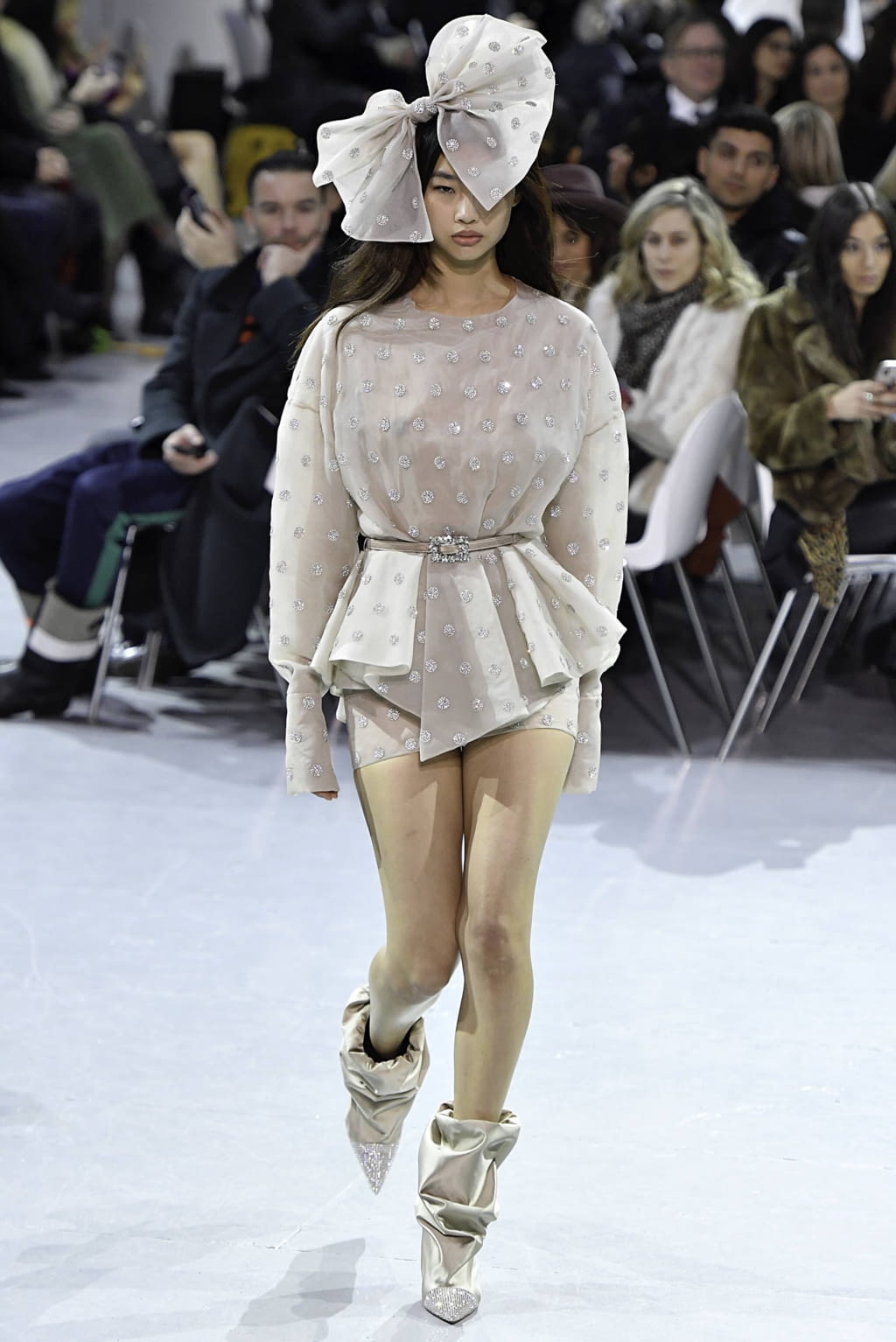 Fashion Week Paris Spring/Summer 2019 look 20 de la collection Alexandre Vauthier couture
