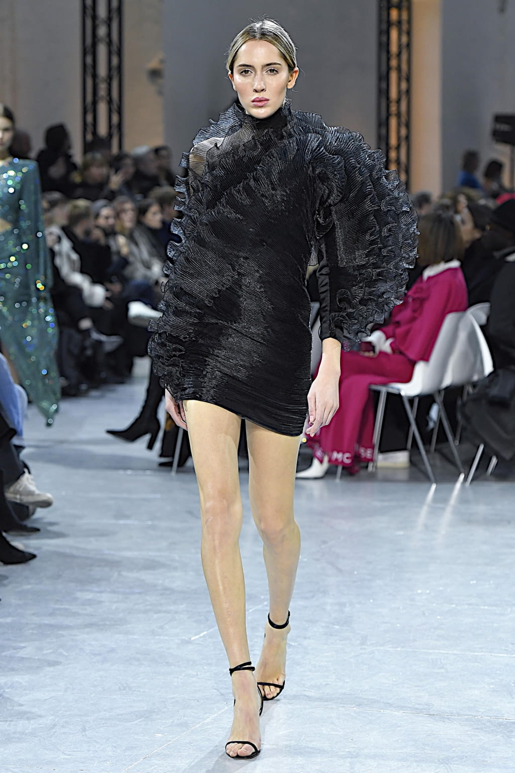 Fashion Week Paris Spring/Summer 2020 look 25 de la collection Alexandre Vauthier couture
