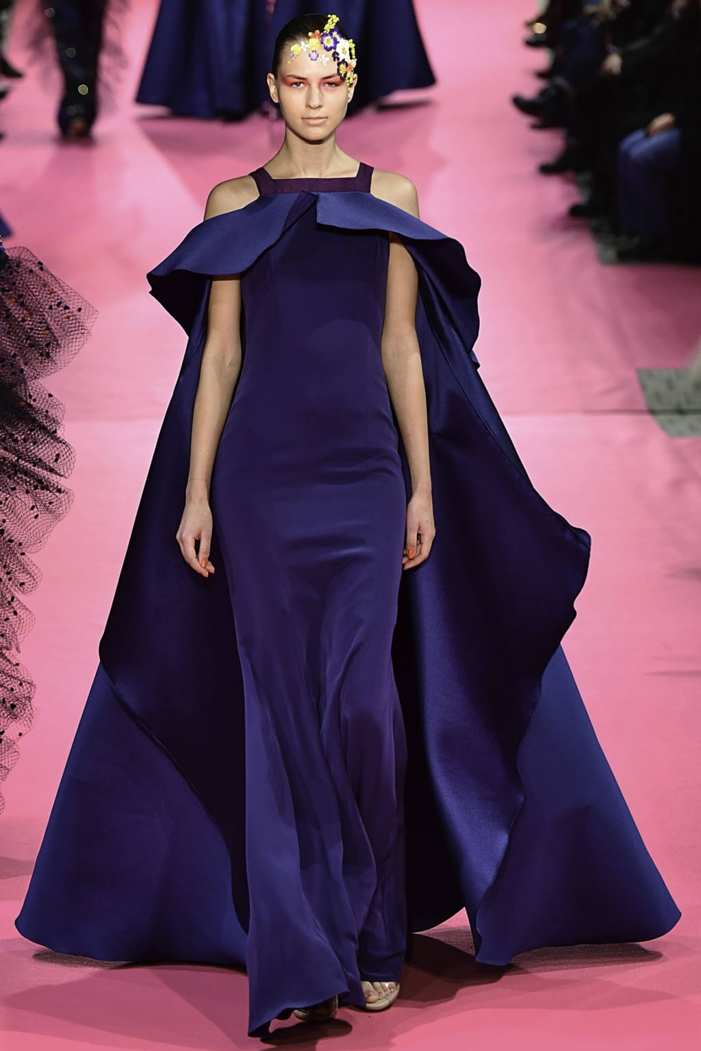 Fashion Week Paris Spring/Summer 2019 look 10 de la collection Alexis Mabille couture