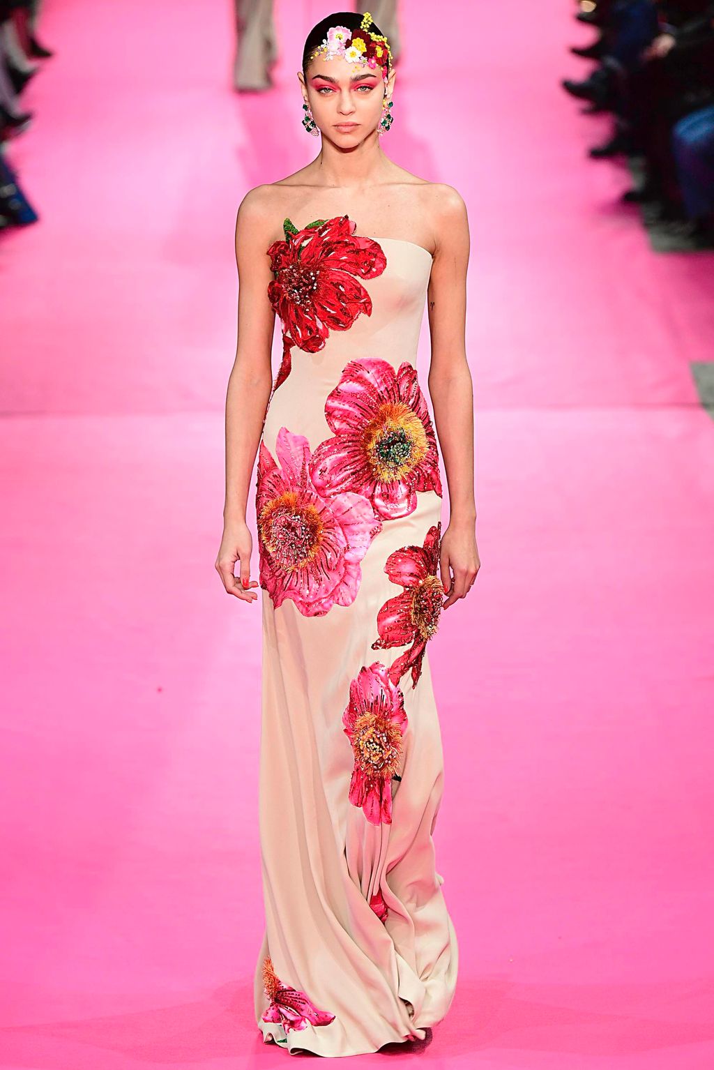 Fashion Week Paris Spring/Summer 2019 look 17 from the Alexis Mabille collection couture