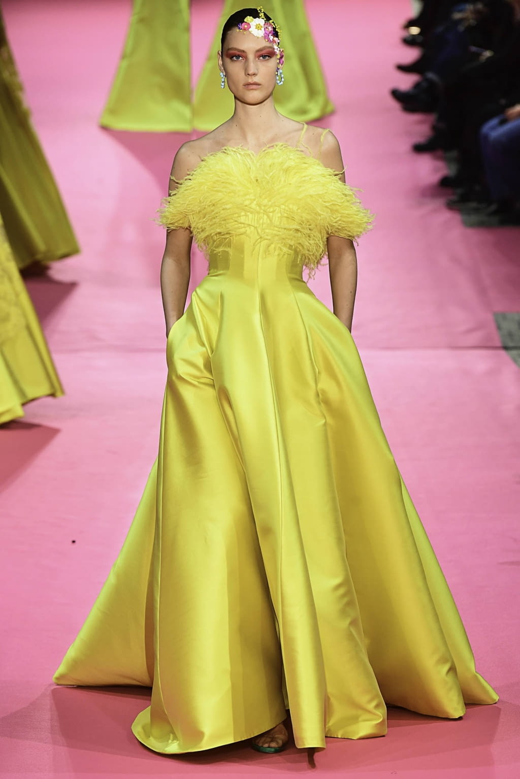 Fashion Week Paris Spring/Summer 2019 look 31 de la collection Alexis Mabille couture
