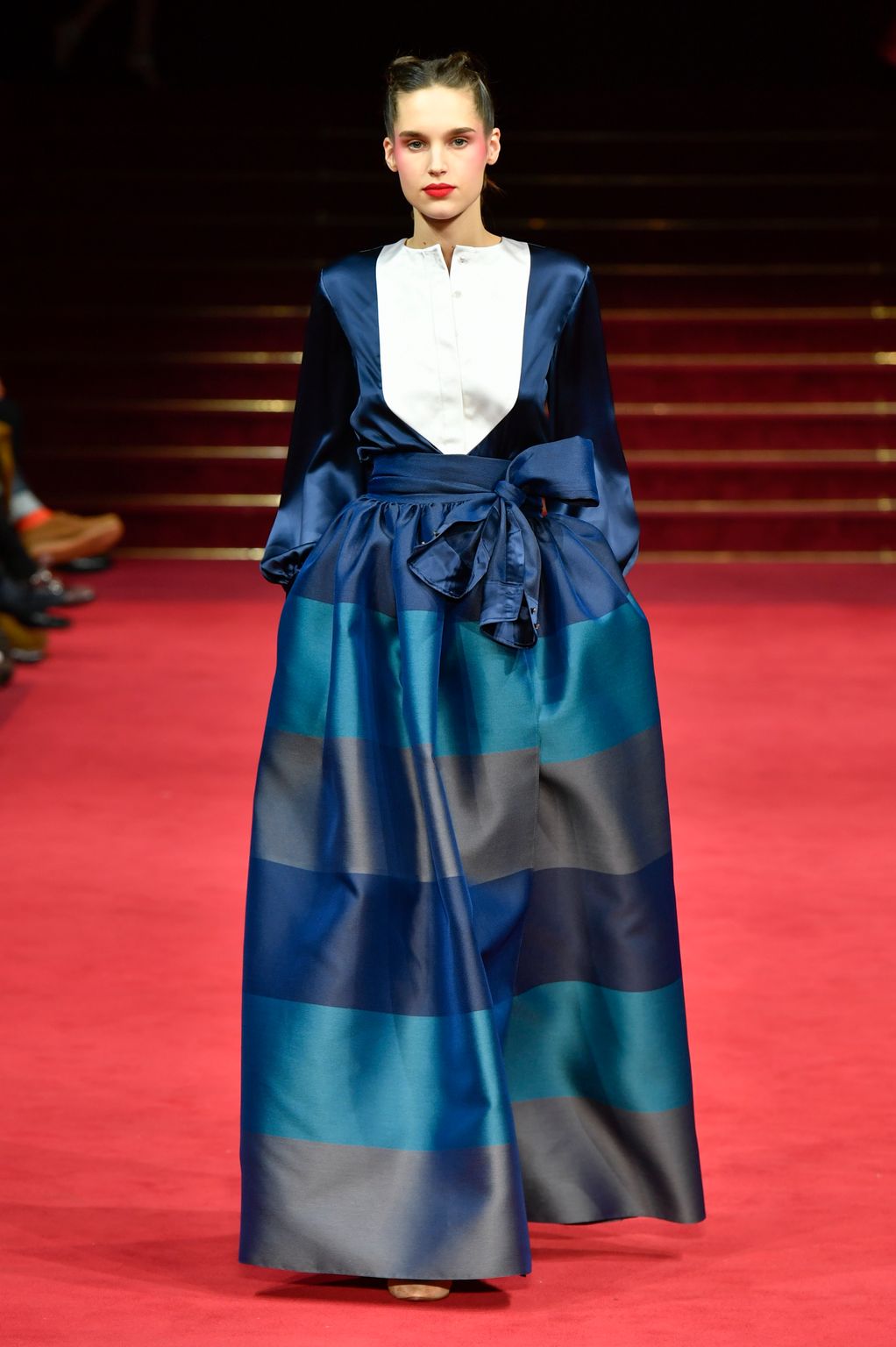 Fashion Week Paris Spring/Summer 2018 look 14 from the Alexis Mabille collection couture
