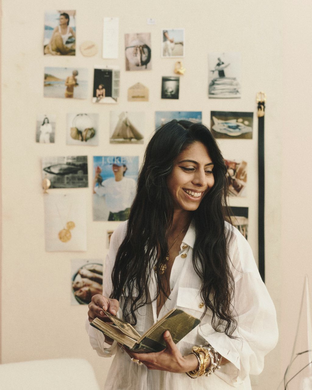 Fashion Week London Spring/Summer 2025 look 42 from the Alighieri collection womenswear accessories