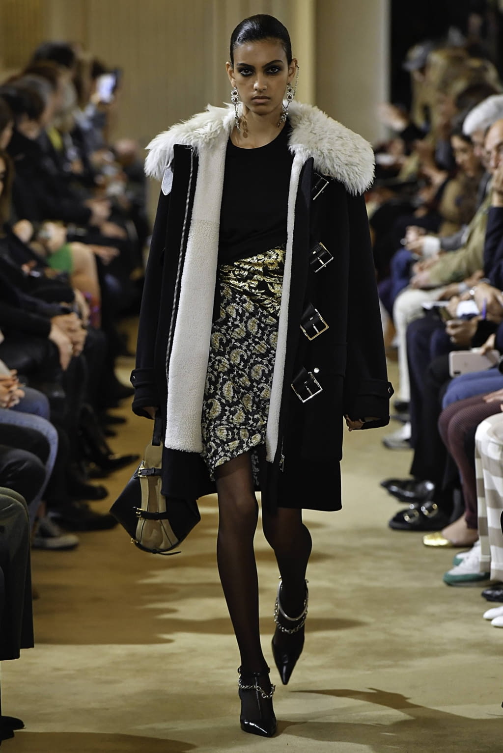 Fashion Week Paris Fall/Winter 2019 look 3 from the Altuzarra collection 女装