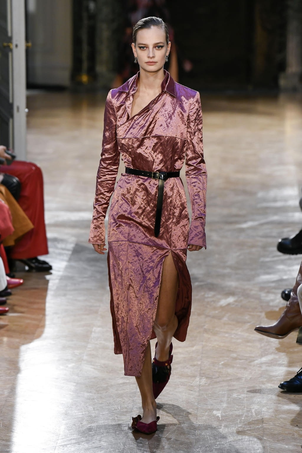 Fashion Week Paris Fall/Winter 2020 look 29 from the Altuzarra collection 女装