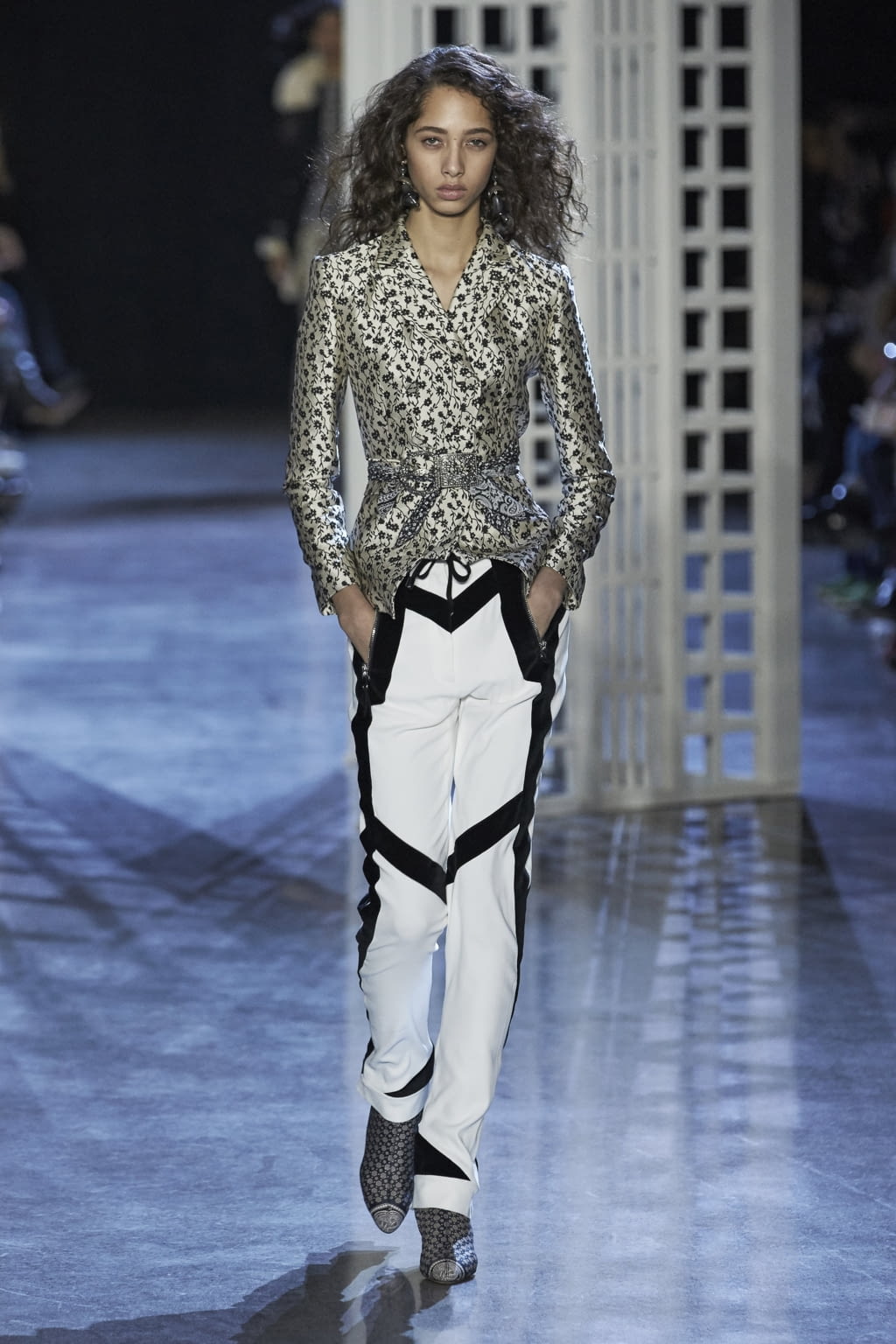 Fashion Week New York Fall/Winter 2016 look 14 from the Altuzarra collection 女装