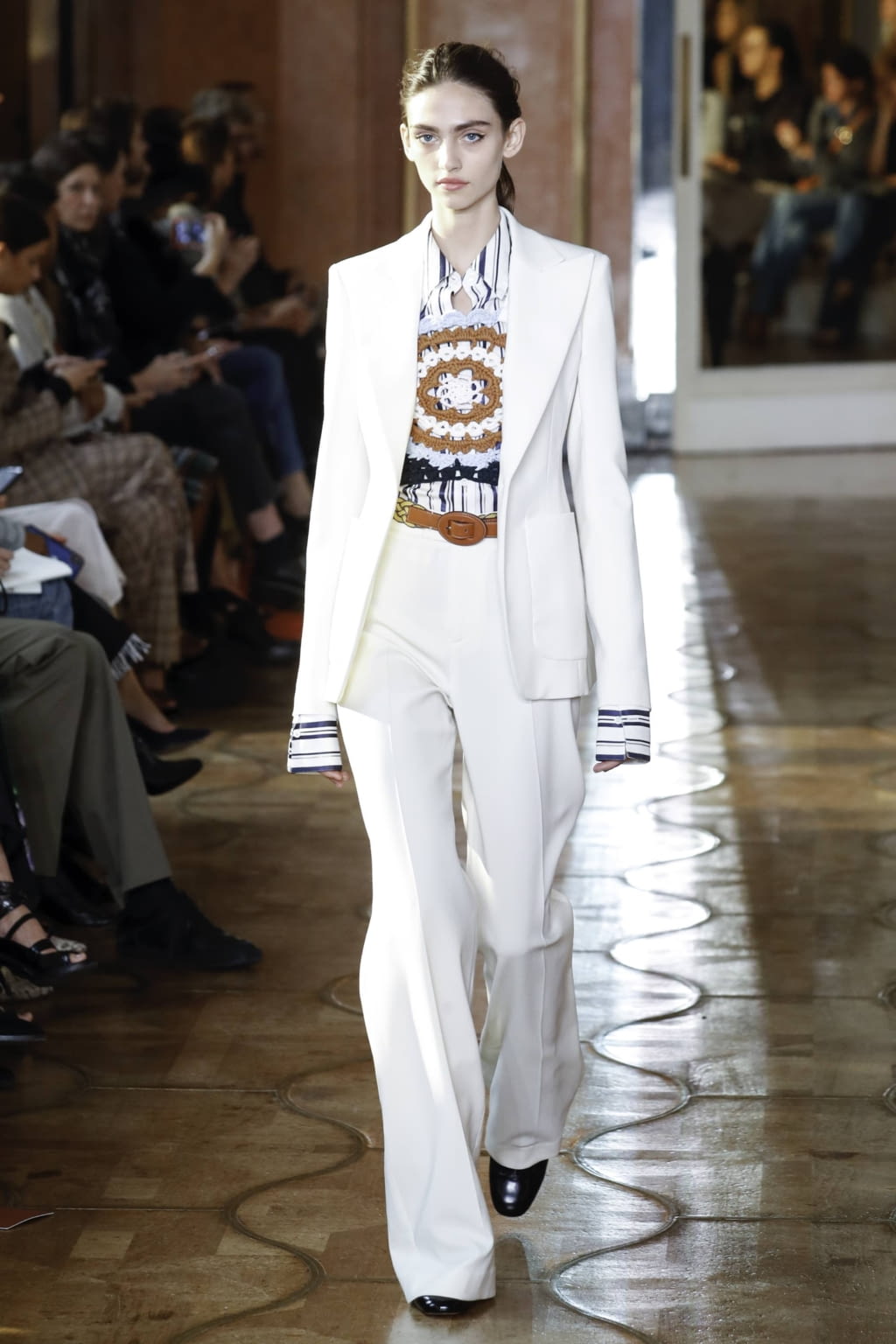 Fashion Week Paris Spring/Summer 2020 look 3 from the Altuzarra collection 女装