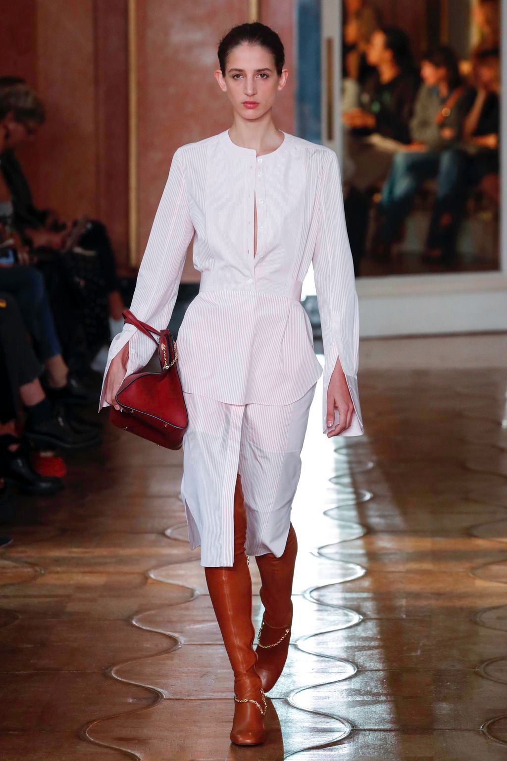 Fashion Week Paris Spring/Summer 2020 look 20 from the Altuzarra collection 女装