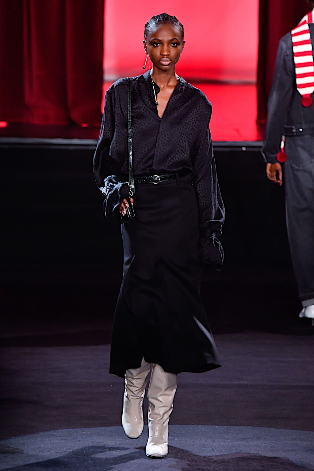 Fashion Week Paris Fall/Winter 2020 look 20 from the Ami collection womenswear