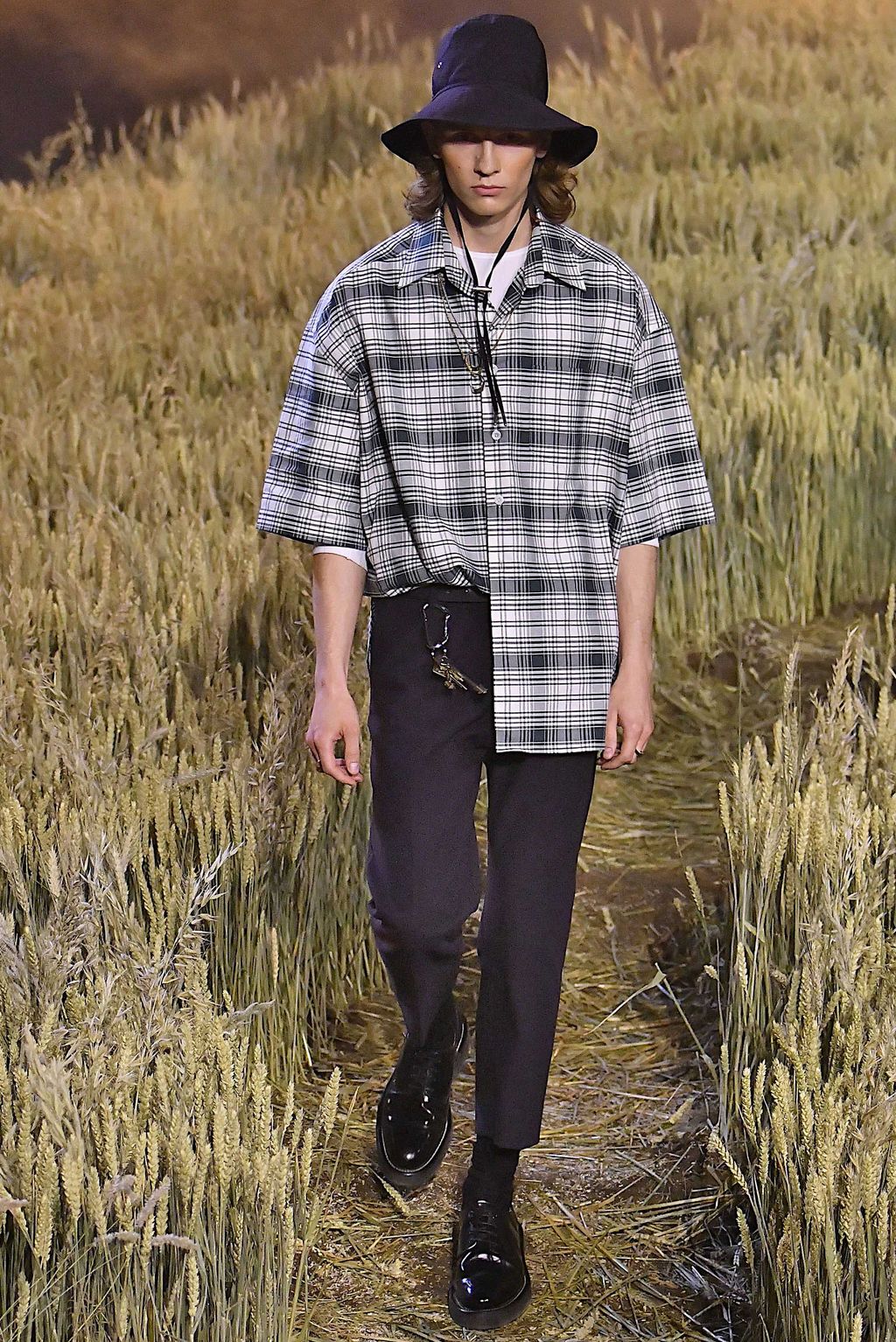 Fashion Week Paris Spring/Summer 2019 look 6 from the Ami collection menswear