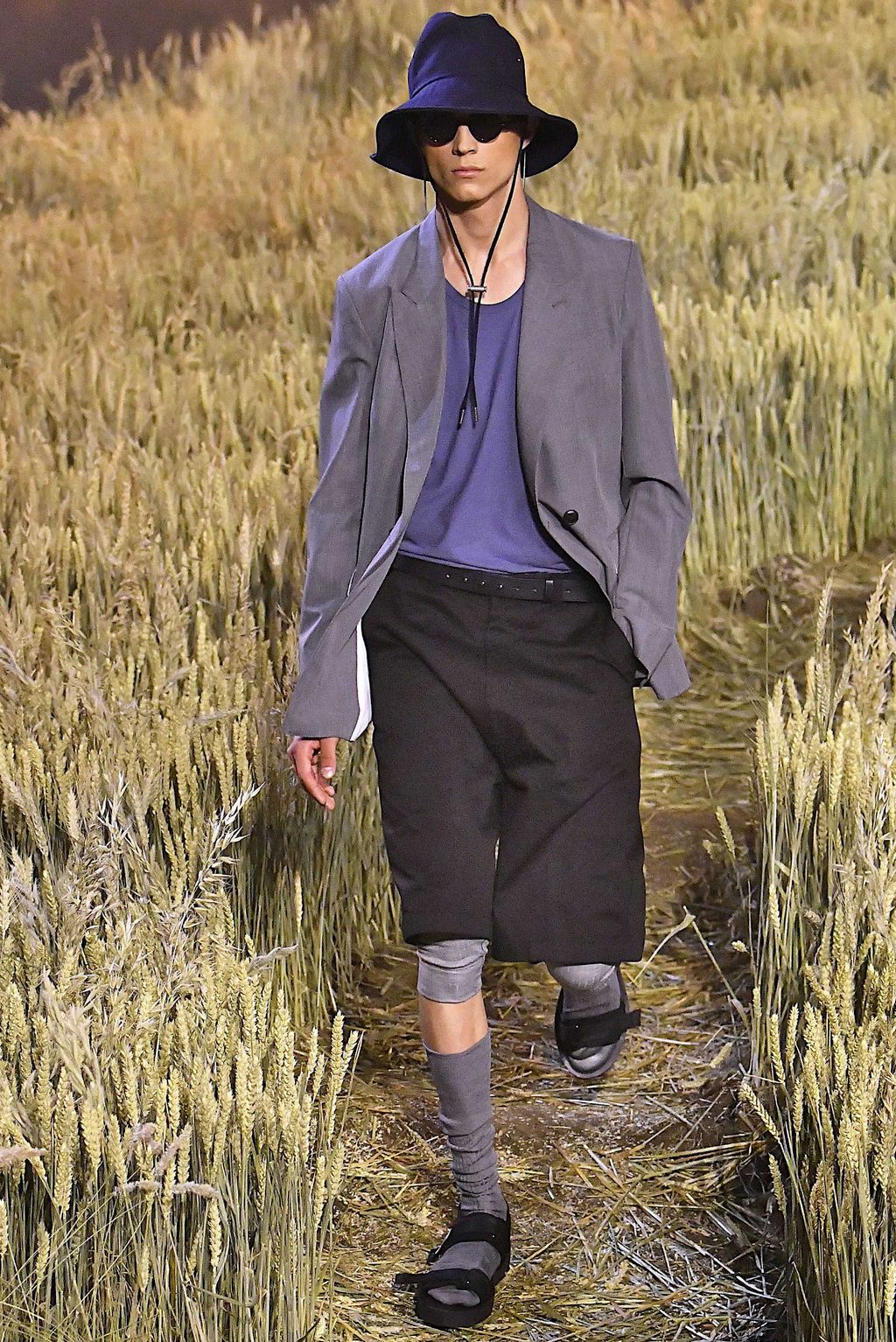 Fashion Week Paris Spring/Summer 2019 look 7 from the Ami collection 男装