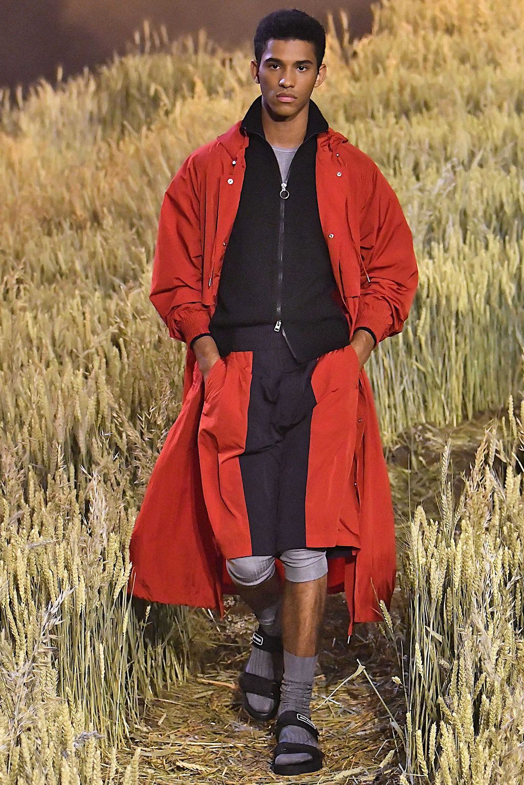 Fashion Week Paris Spring/Summer 2019 look 18 from the Ami collection 男装