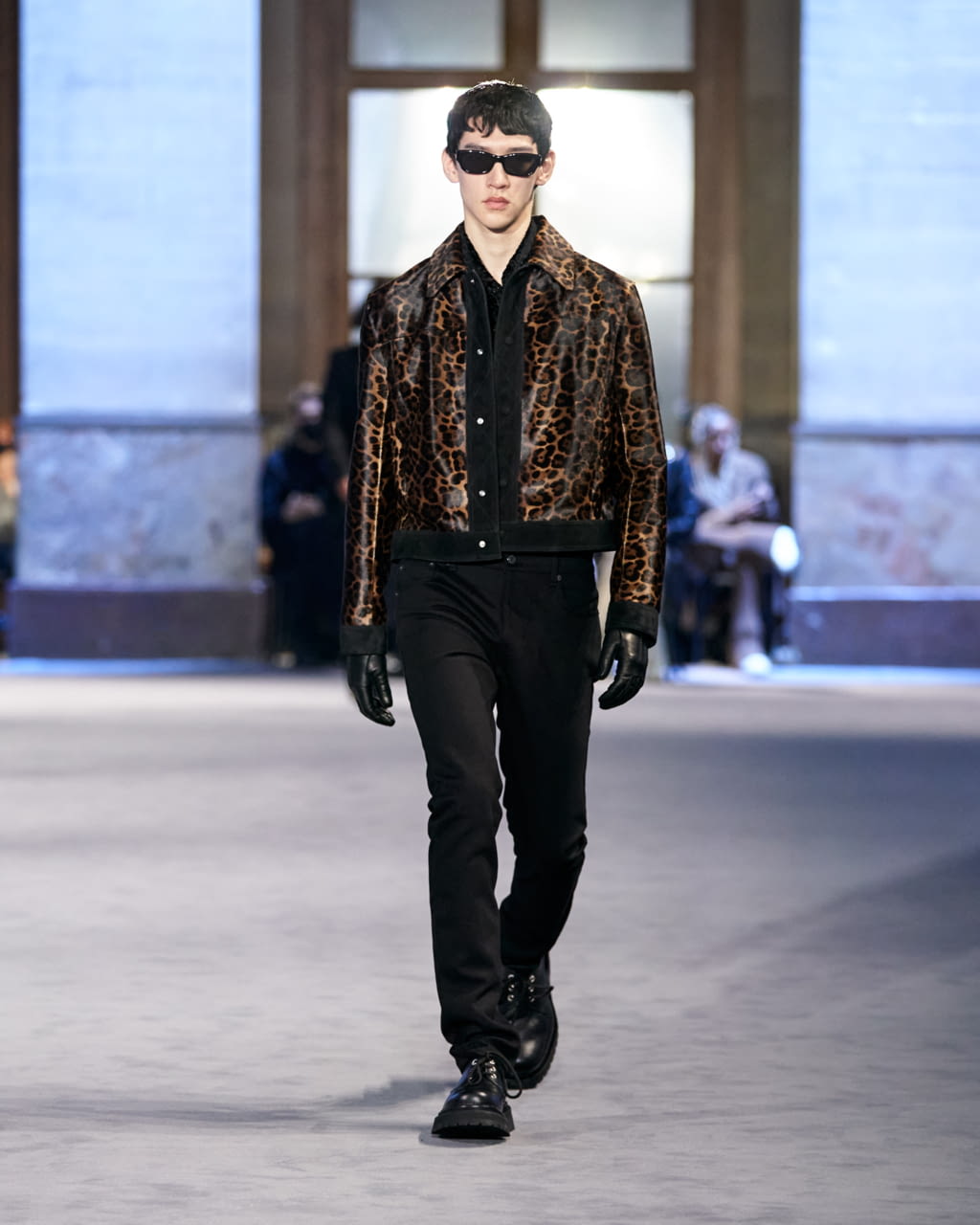 Fashion Week Paris Fall/Winter 2022 look 5 from the Ami collection 男装