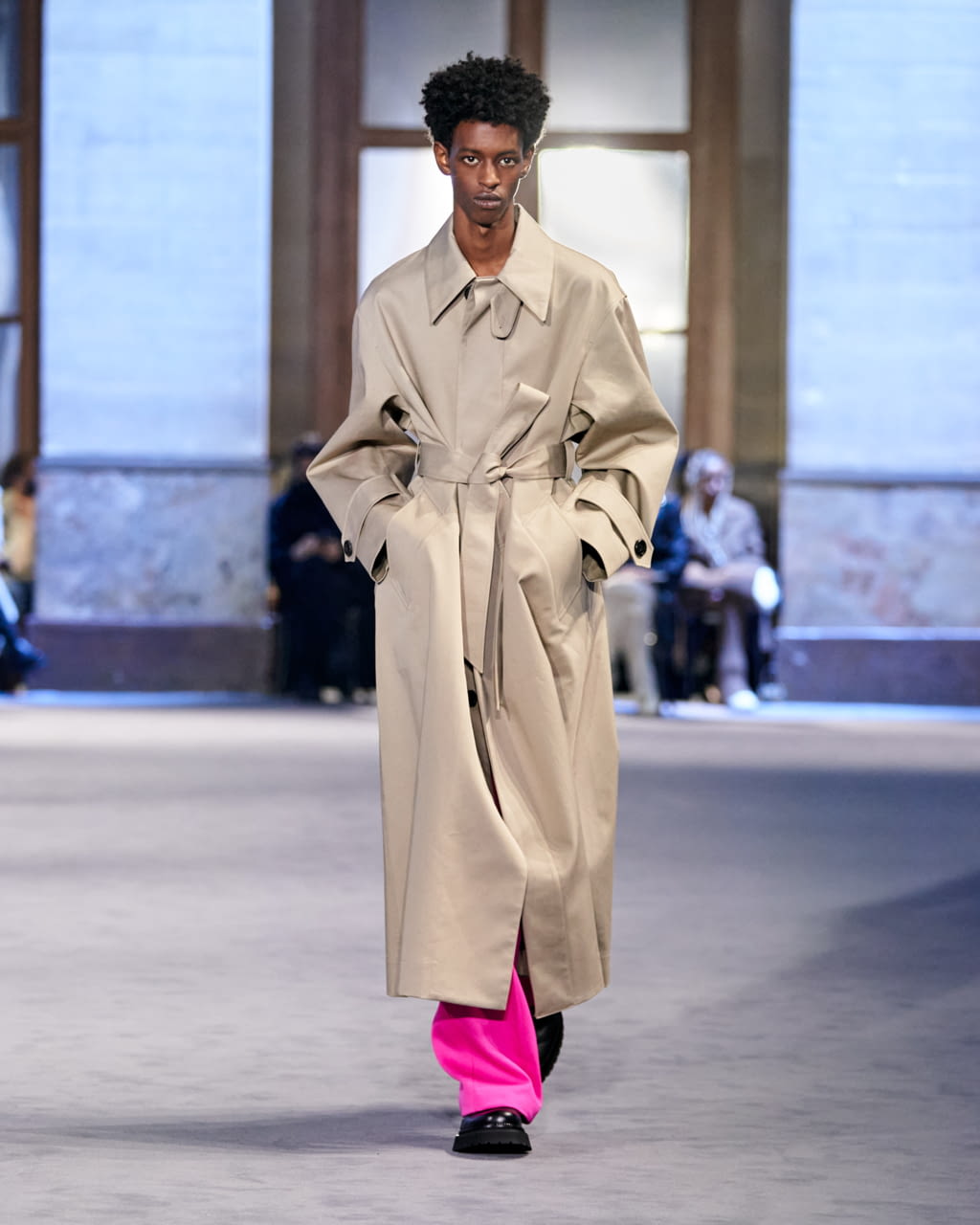 Fashion Week Paris Fall/Winter 2022 look 34 from the Ami collection 男装