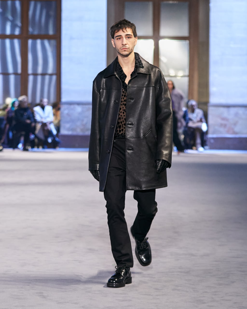 Fashion Week Paris Fall/Winter 2022 look 40 from the Ami collection 男装