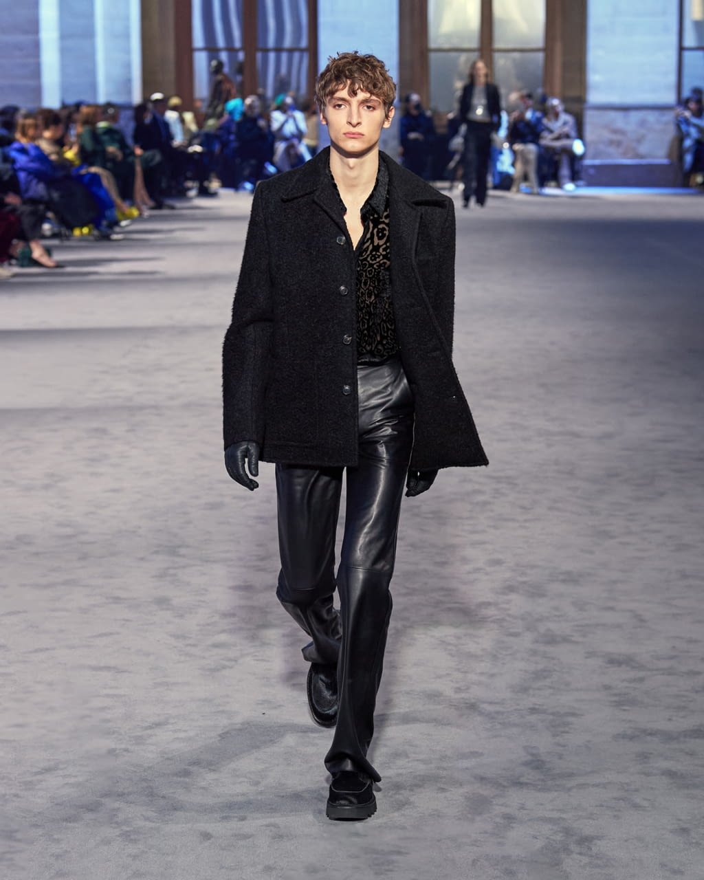 Fashion Week Paris Fall/Winter 2022 look 51 from the Ami collection 男装