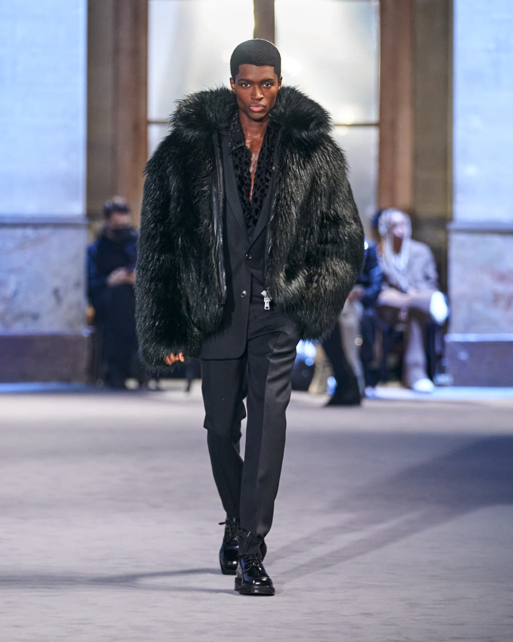 Fashion Week Paris Fall/Winter 2022 look 53 from the Ami collection 男装