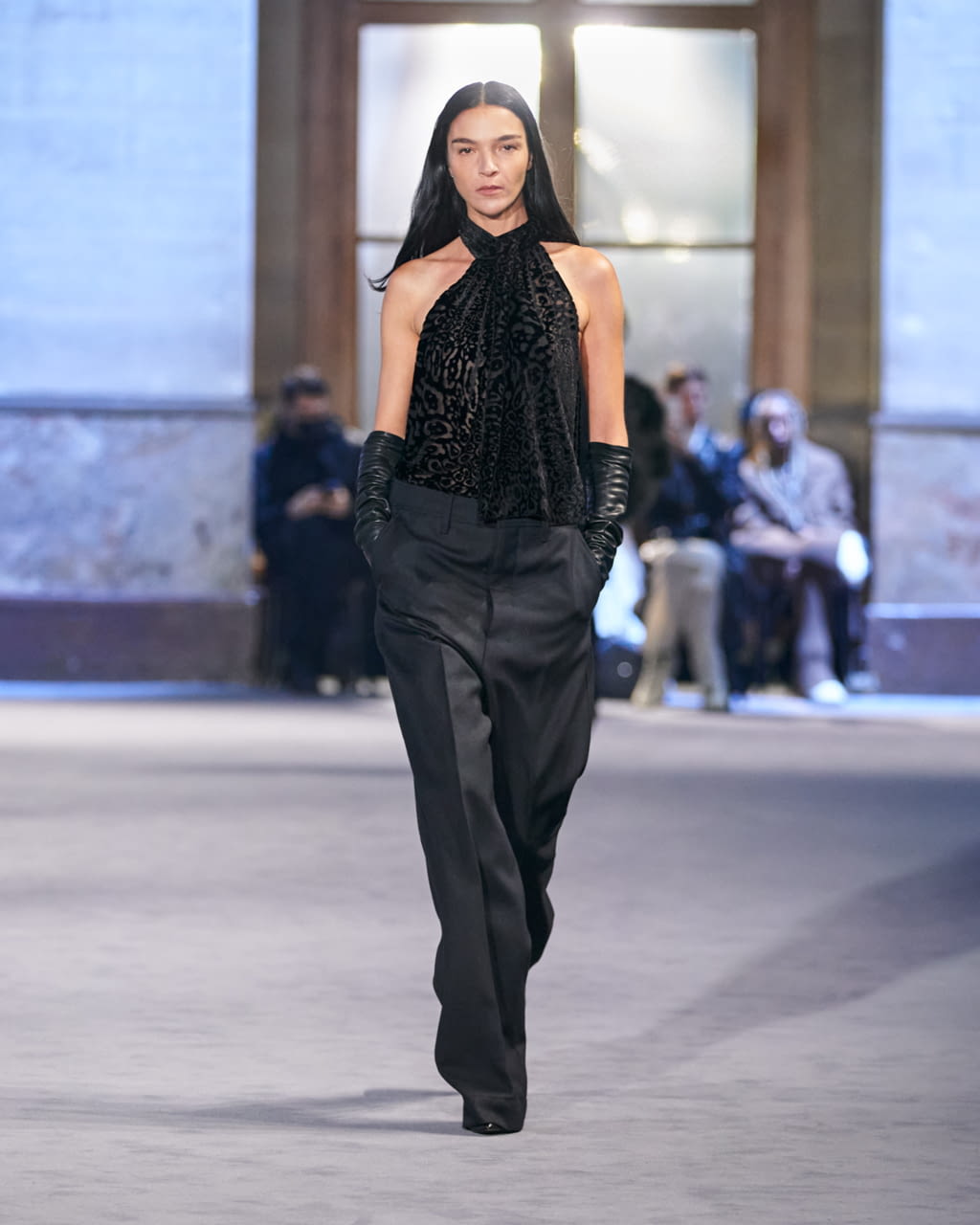 Fashion Week Paris Fall/Winter 2022 look 54 de la collection Ami menswear