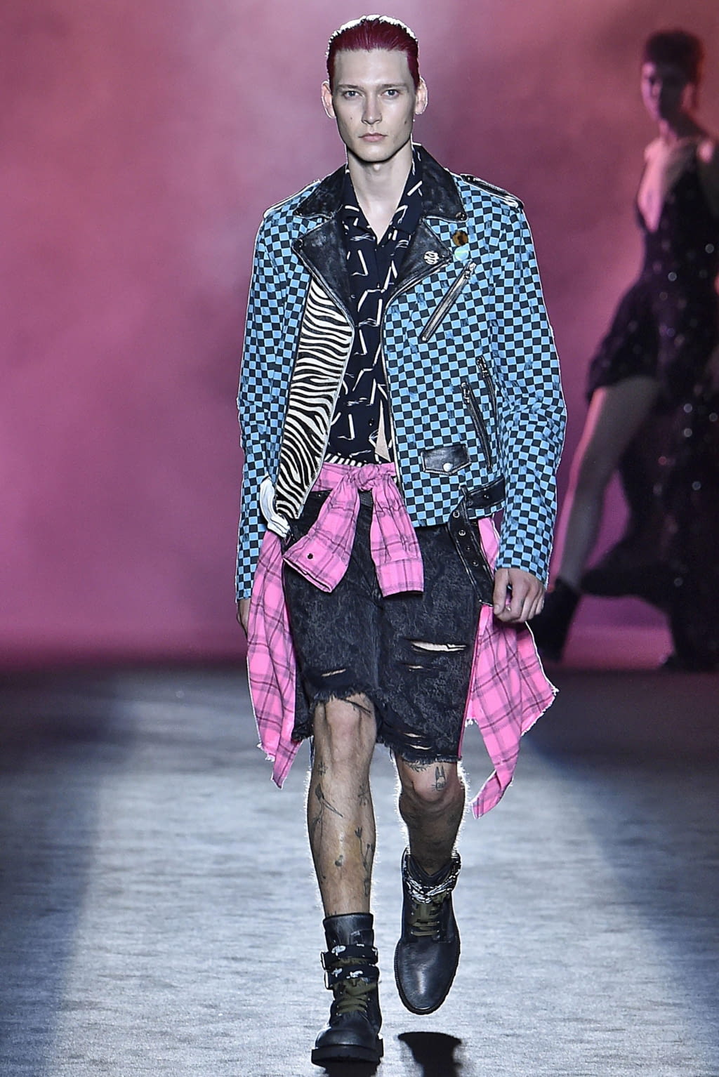 Fashion Week Paris Spring/Summer 2019 look 2 from the Amiri collection 男装