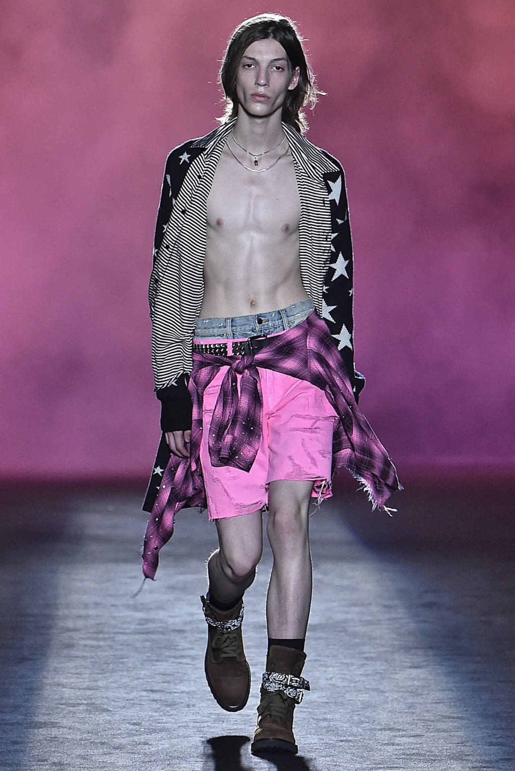 Fashion Week Paris Spring/Summer 2019 look 12 from the Amiri collection 男装
