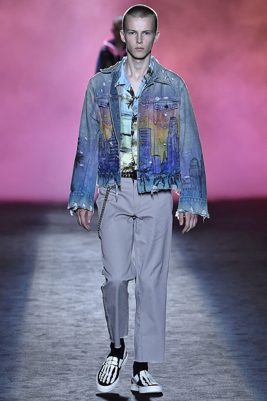 Fashion Week Paris Spring/Summer 2019 look 26 from the Amiri collection 男装