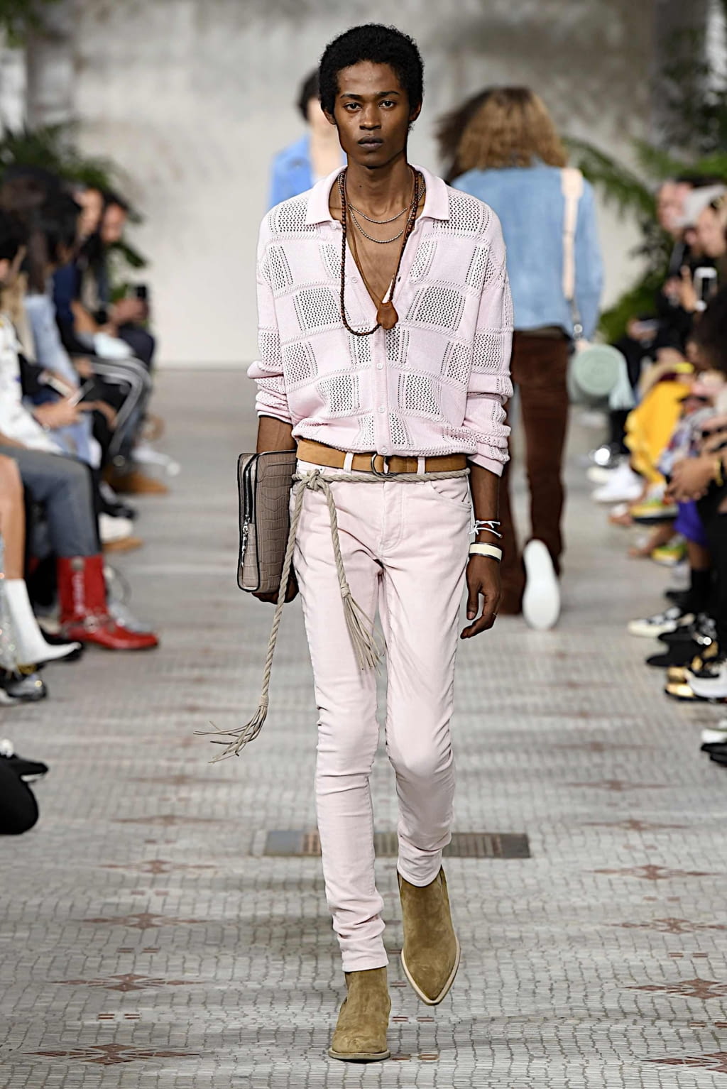 Fashion Week Paris Spring/Summer 2020 look 14 from the Amiri collection 男装