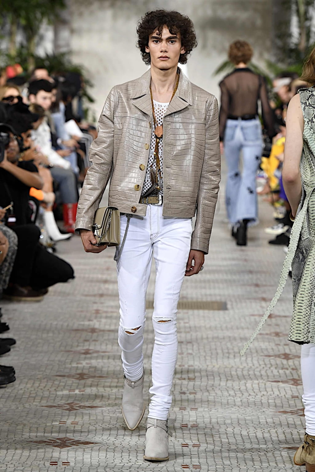 Fashion Week Paris Spring/Summer 2020 look 41 from the Amiri collection menswear