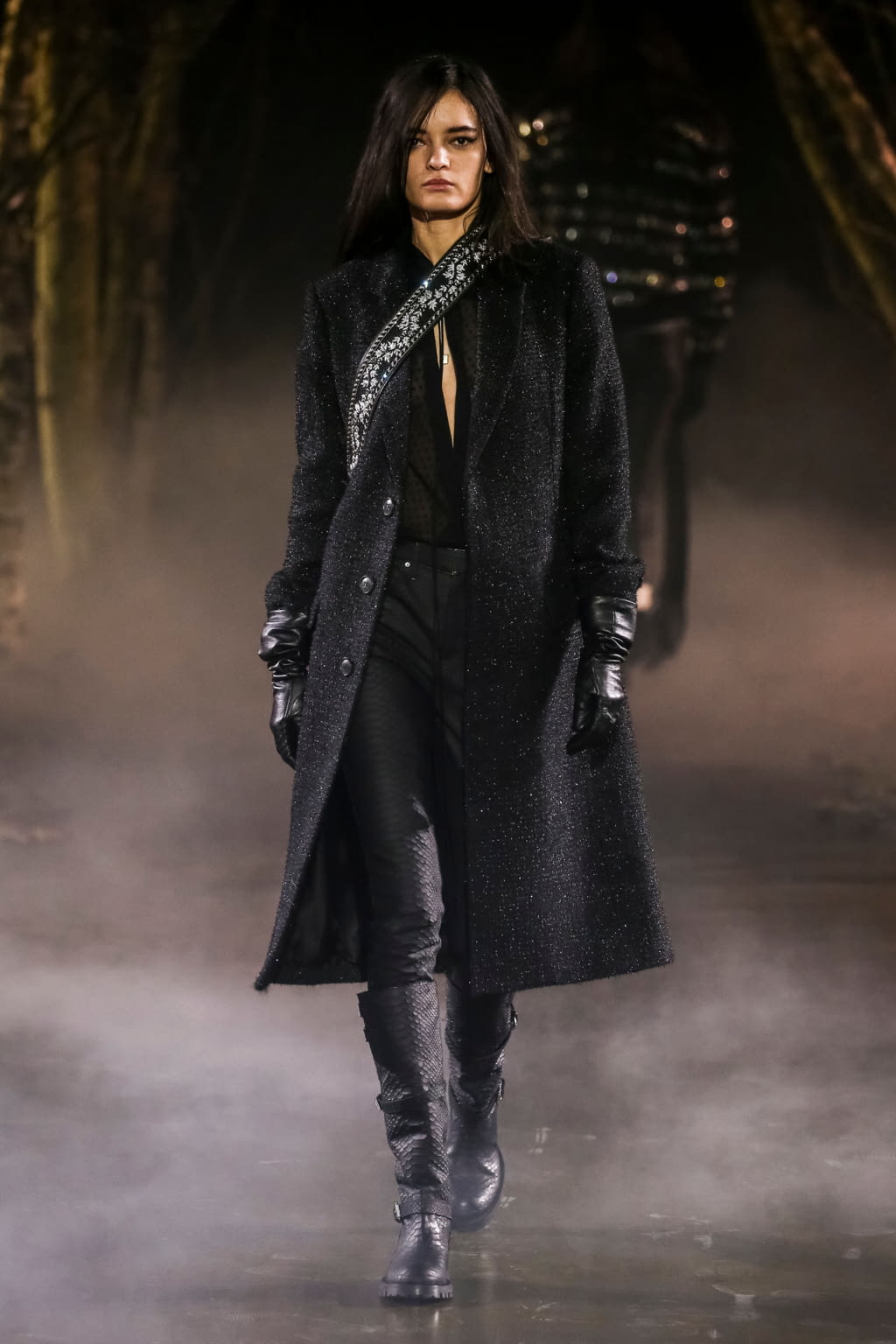 Fashion Week Paris Fall/Winter 2019 look 4 from the Amiri collection menswear