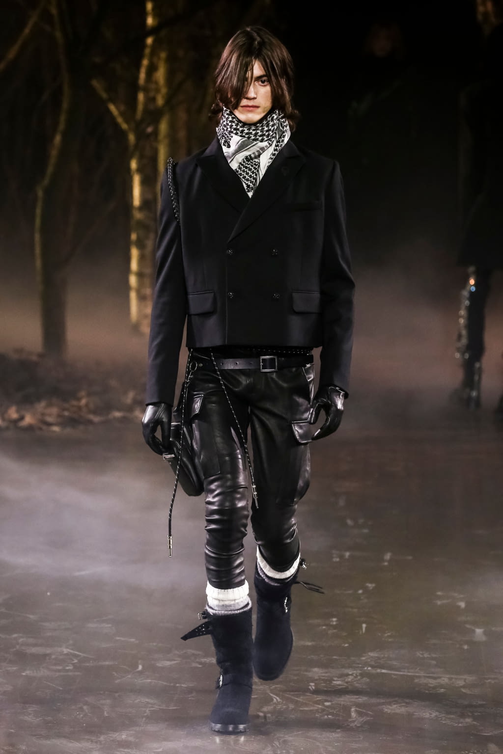 Fashion Week Paris Fall/Winter 2019 look 5 from the Amiri collection menswear