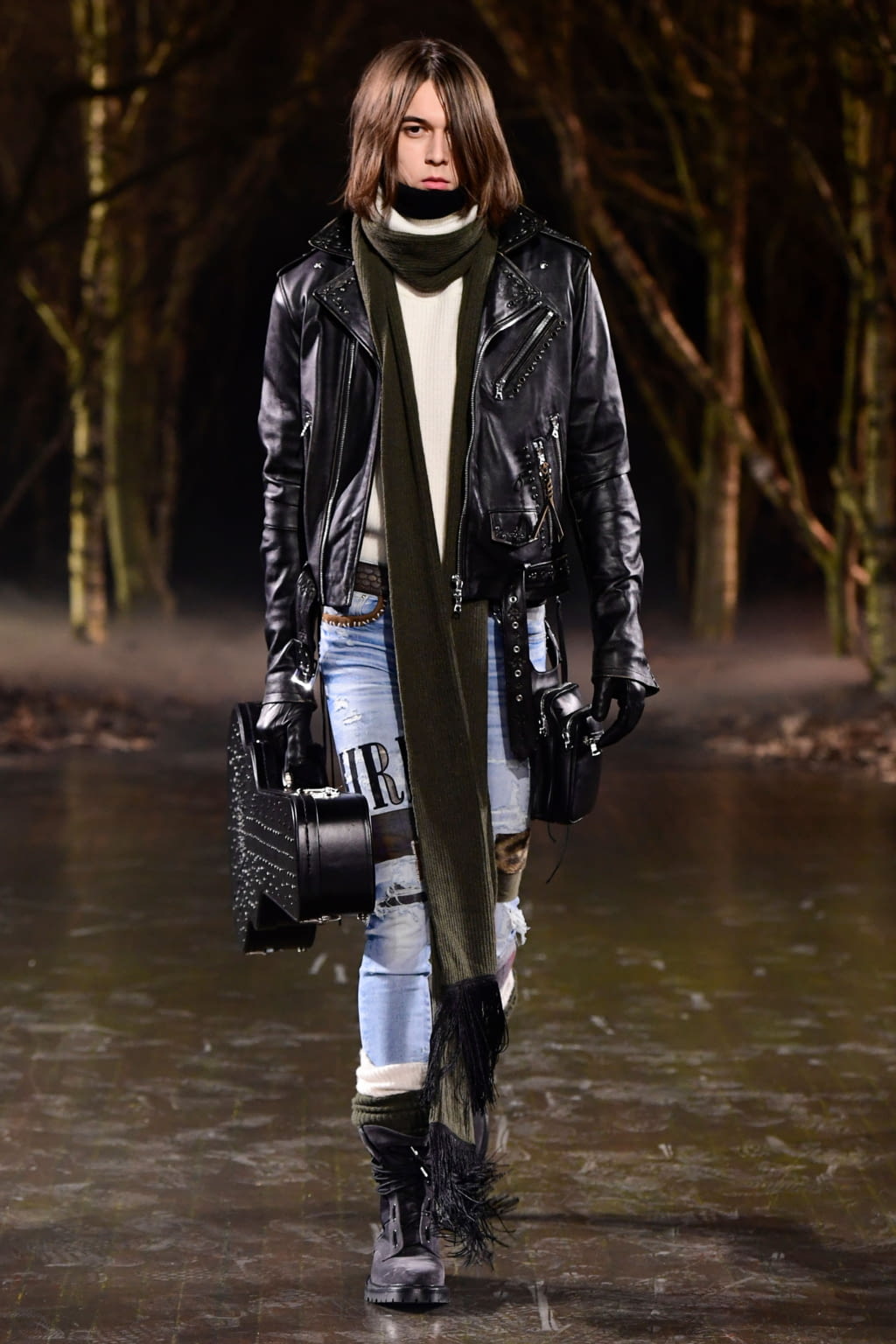 Fashion Week Paris Fall/Winter 2019 look 26 from the Amiri collection 男装