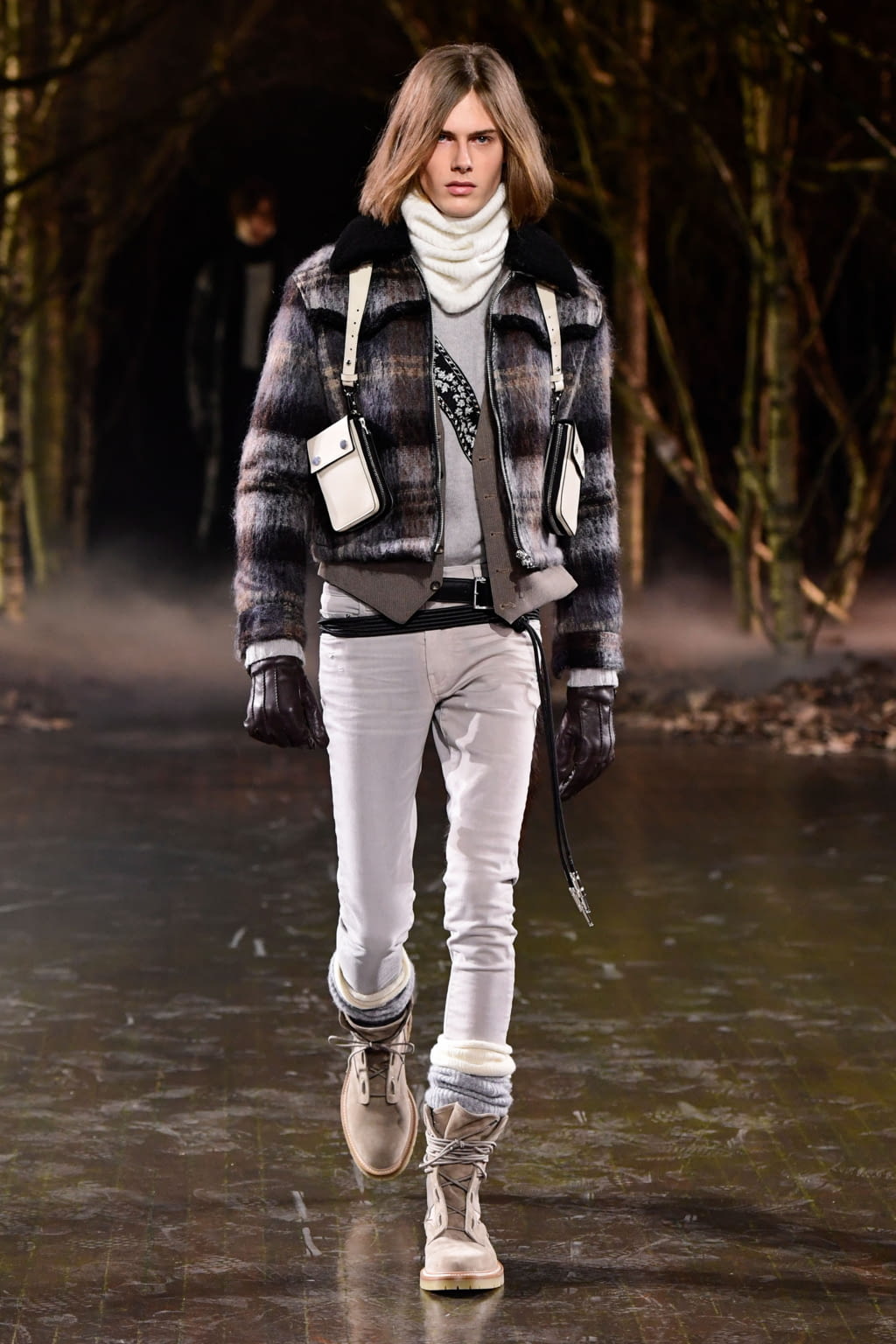 Fashion Week Paris Fall/Winter 2019 look 27 from the Amiri collection 男装