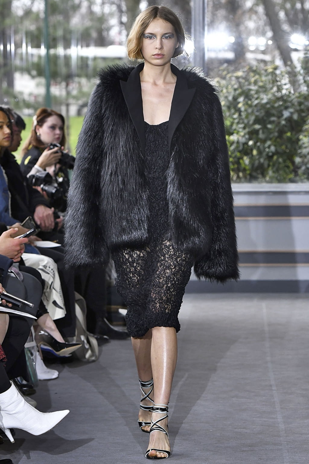 Fashion Week Paris Fall/Winter 2019 look 11 from the Anaïs Jourden collection womenswear