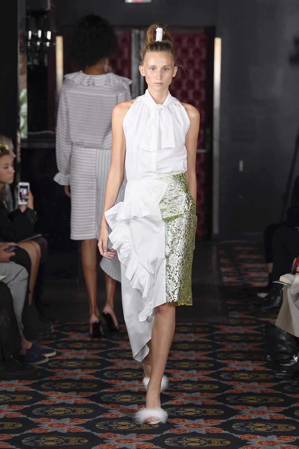 Fashion Week Paris Spring/Summer 2019 look 12 from the Jourden collection 女装