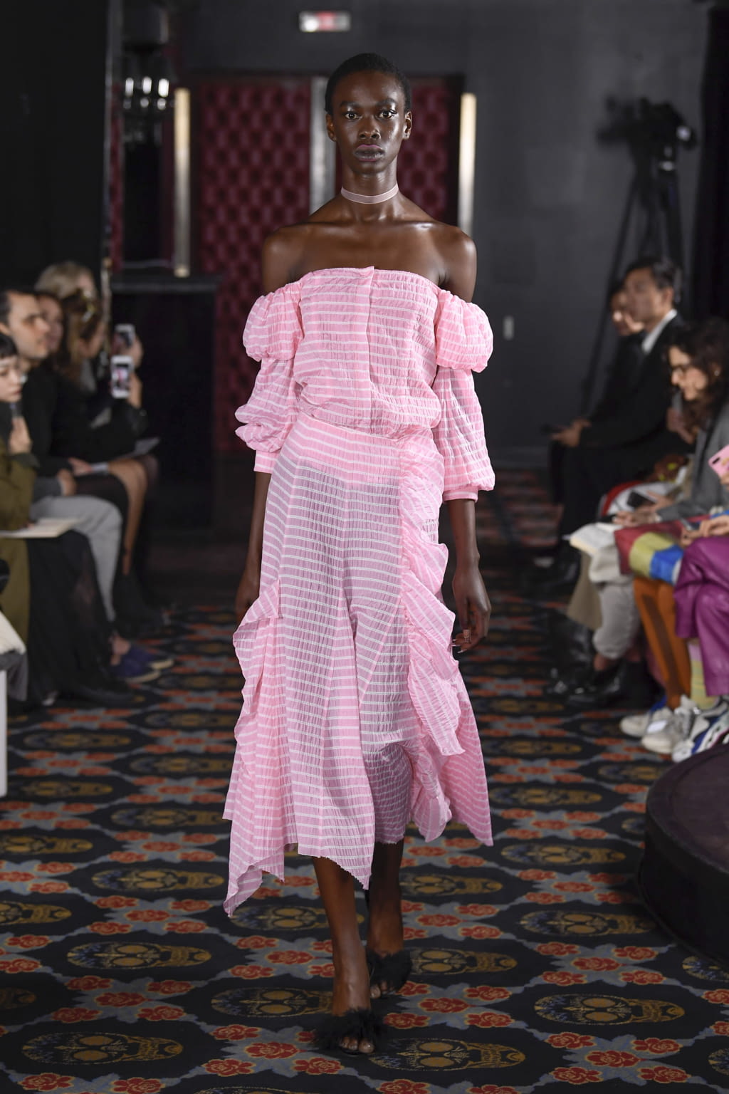 Fashion Week Paris Spring/Summer 2019 look 15 from the Jourden collection womenswear