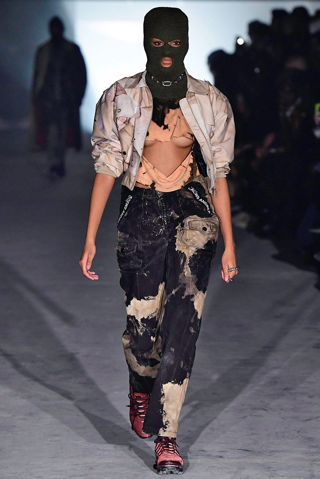 Fashion Week Paris Fall/Winter 2019 look 5 de la collection Andrea Crews menswear