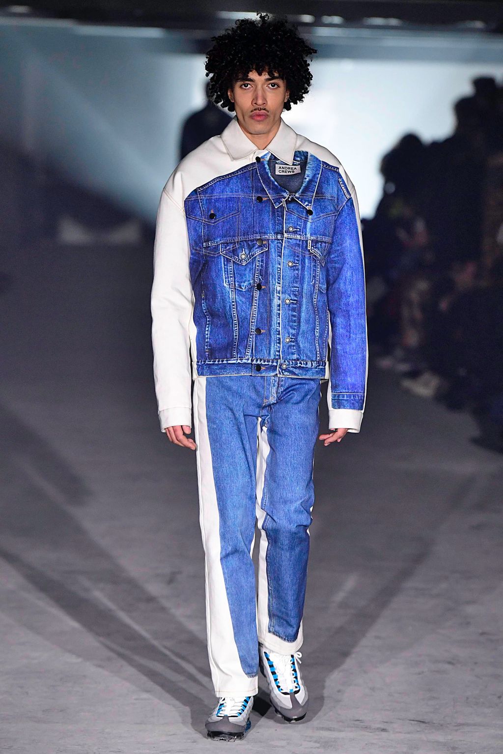 Fashion Week Paris Fall/Winter 2019 look 12 from the Andrea Crews collection menswear
