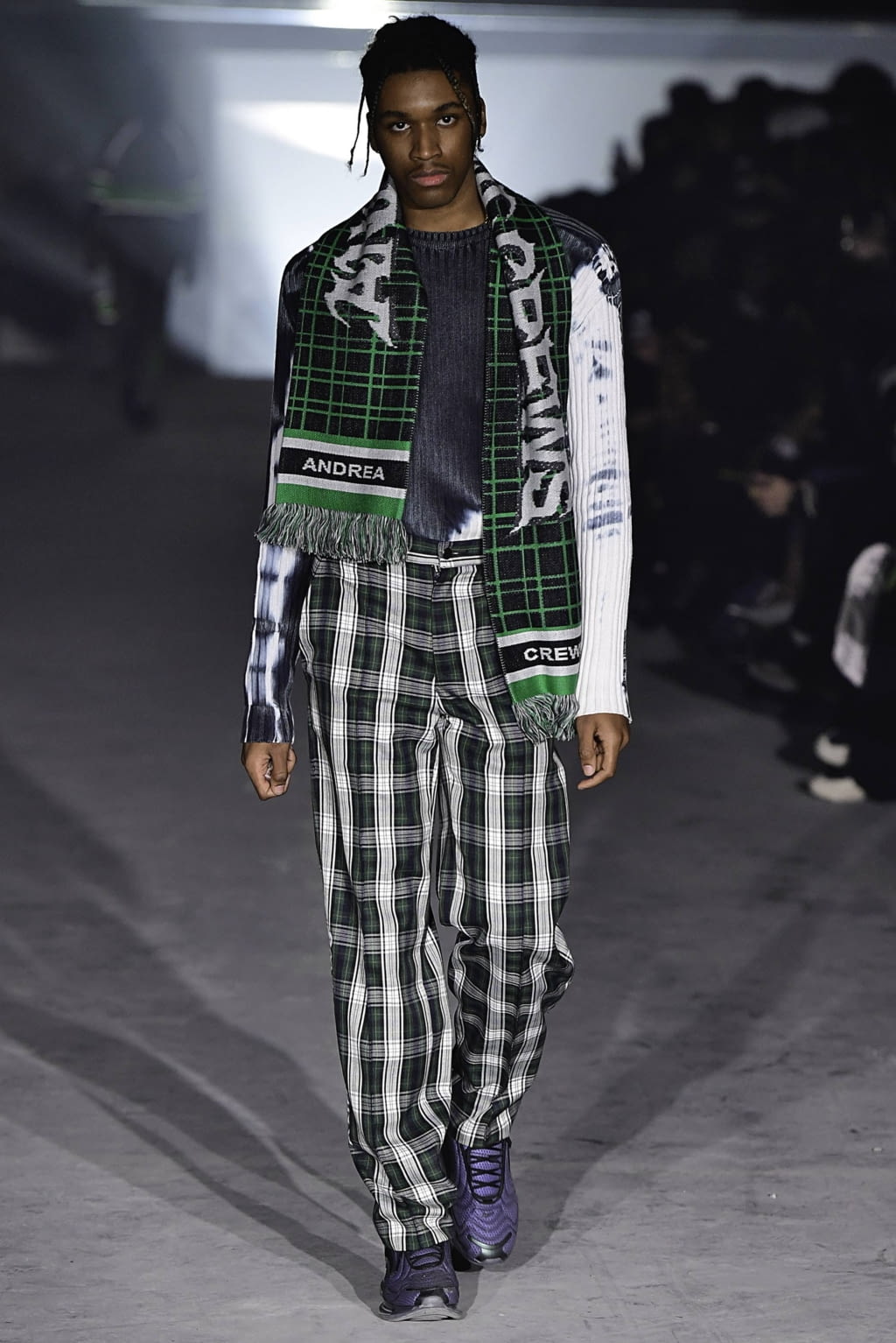 Fashion Week Paris Fall/Winter 2019 look 24 de la collection Andrea Crews menswear