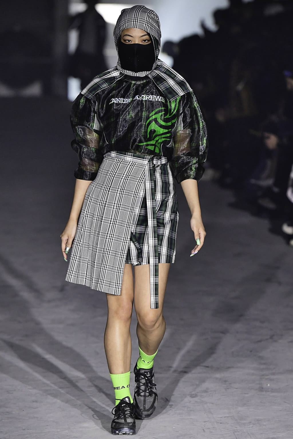 Fashion Week Paris Fall/Winter 2019 look 26 de la collection Andrea Crews menswear