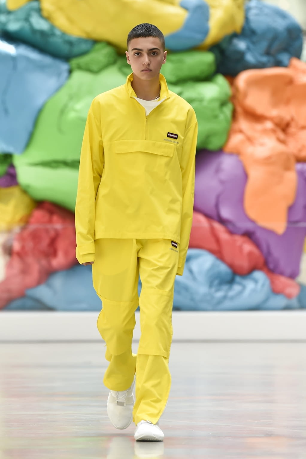 Fashion Week Paris Spring/Summer 2019 look 14 from the Andrea Crews collection menswear
