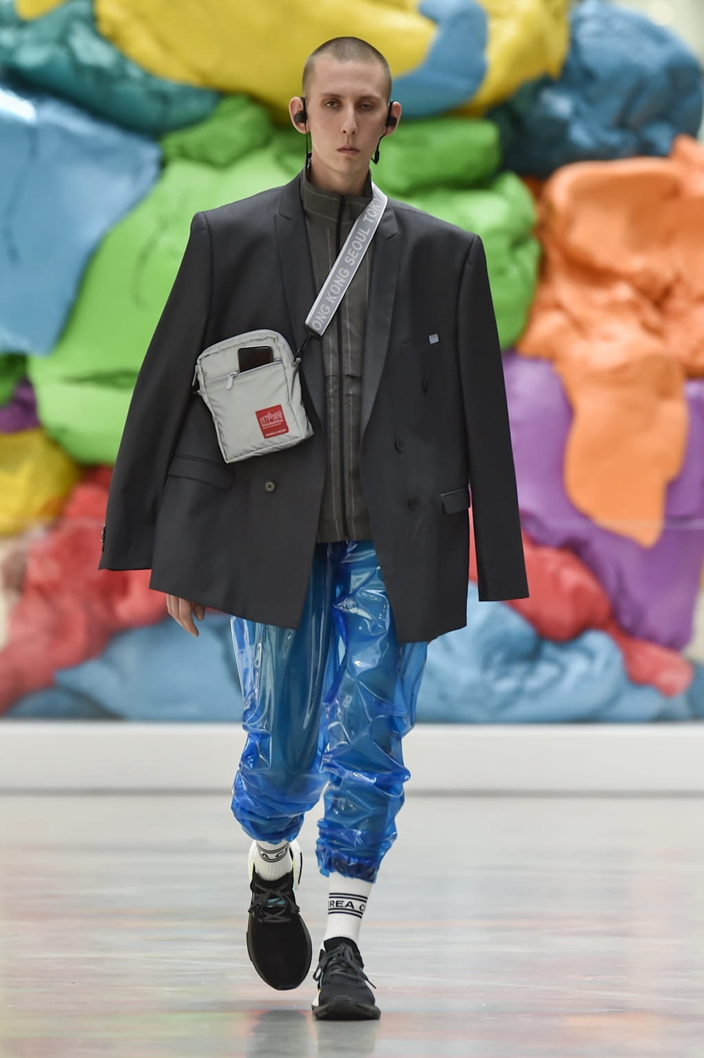 Fashion Week Paris Spring/Summer 2019 look 25 from the Andrea Crews collection menswear