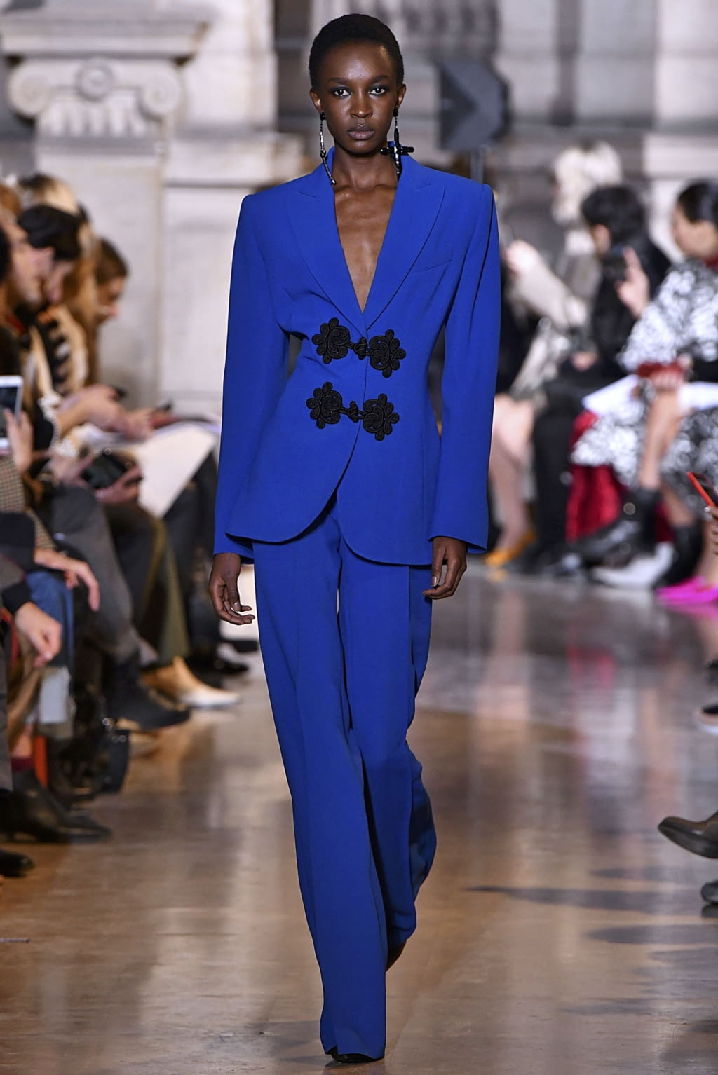 Fashion Week Paris Fall/Winter 2019 look 26 from the Andrew GN collection womenswear