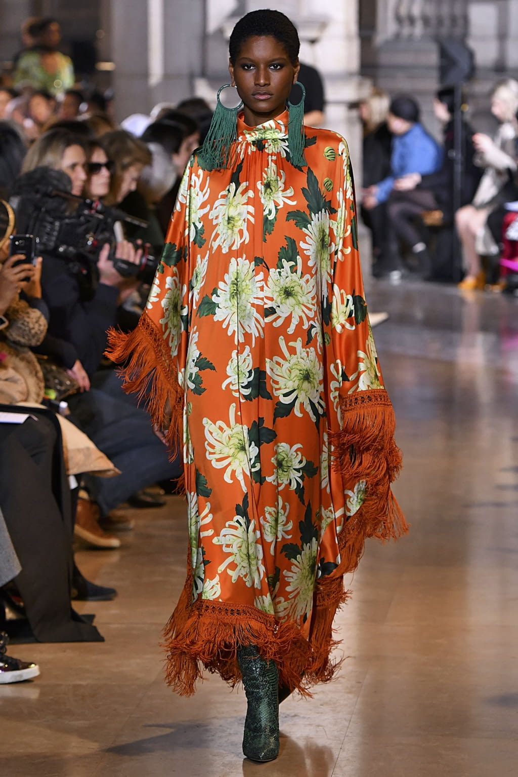 Fashion Week Paris Fall/Winter 2019 look 38 from the Andrew GN collection womenswear