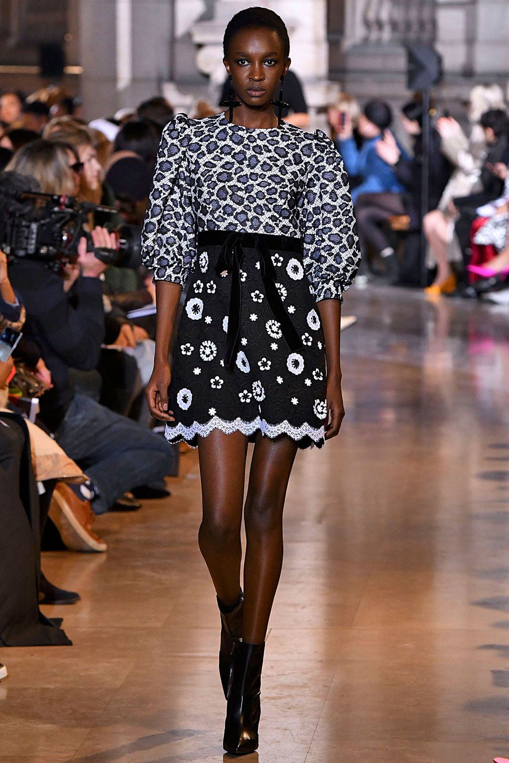Fashion Week Paris Fall/Winter 2019 look 46 from the Andrew GN collection womenswear