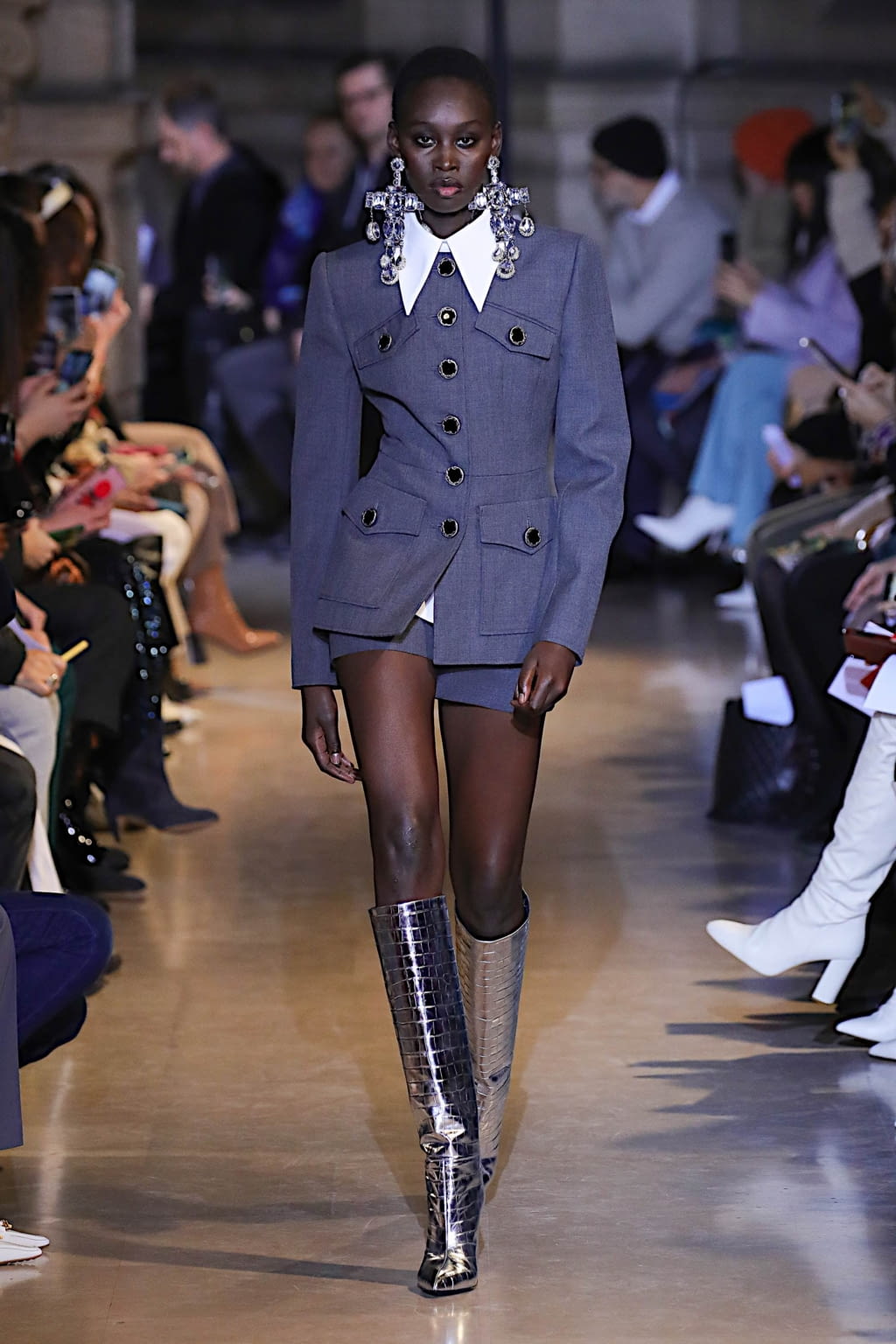 Fashion Week Paris Fall/Winter 2020 look 7 de la collection Andrew GN womenswear