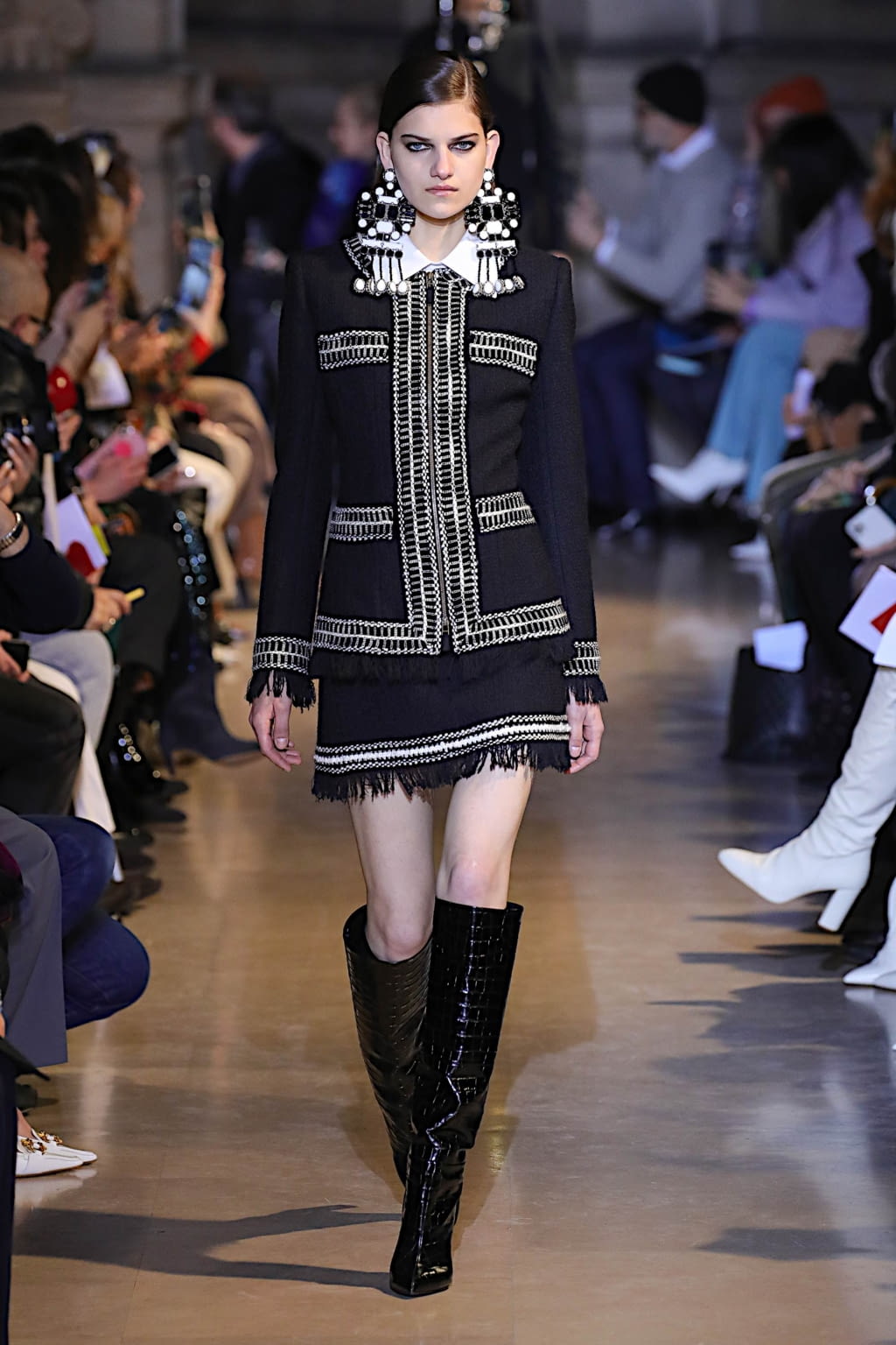 Fashion Week Paris Fall/Winter 2020 look 13 from the Andrew GN collection womenswear
